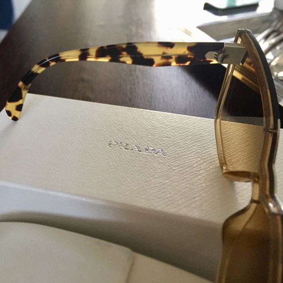 Brand New Prada Hide Eyewear Sunglasses - Picture 4 of 6